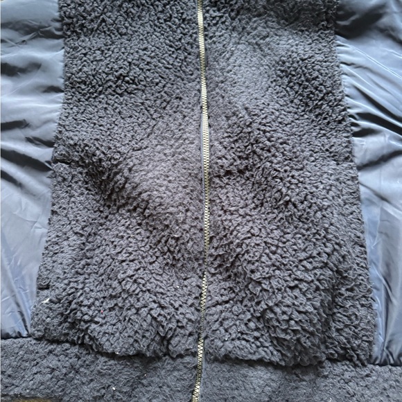 Peloton Midnight Blue and Black Fleece Jacket - Picture 3 of 3